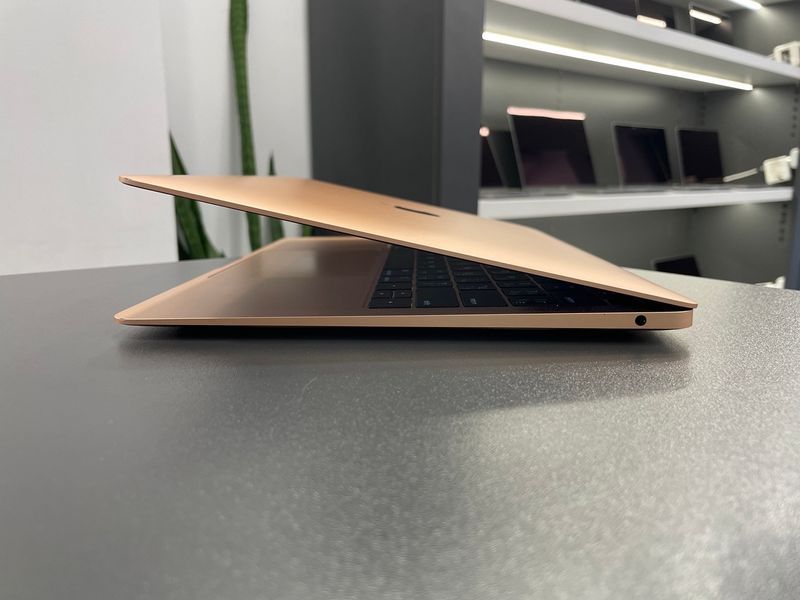MacBook Air 13&rsquo;&rsquo; 2019, i5 8 / 128GB (A1932) АКБ 80% 2000000101897 фото