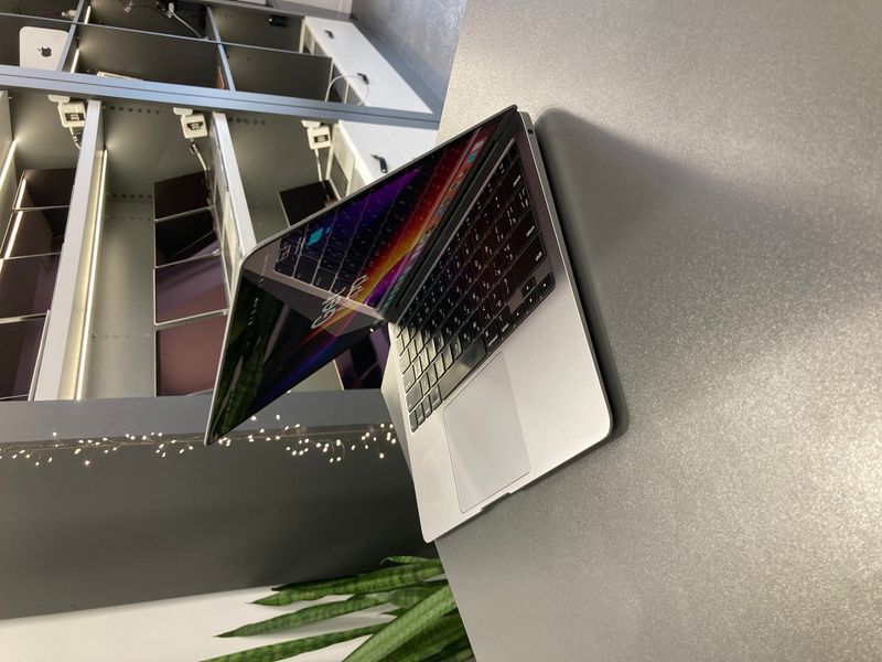 MacBook Air 13’’ 2020, і5 8 / 256GB (A2179) АКБ 81% 2000000089812 фото MacBook Air 13’’ 2020, і5 8 / 256GB (A2179) АКБ 81% 2000000089812 фото