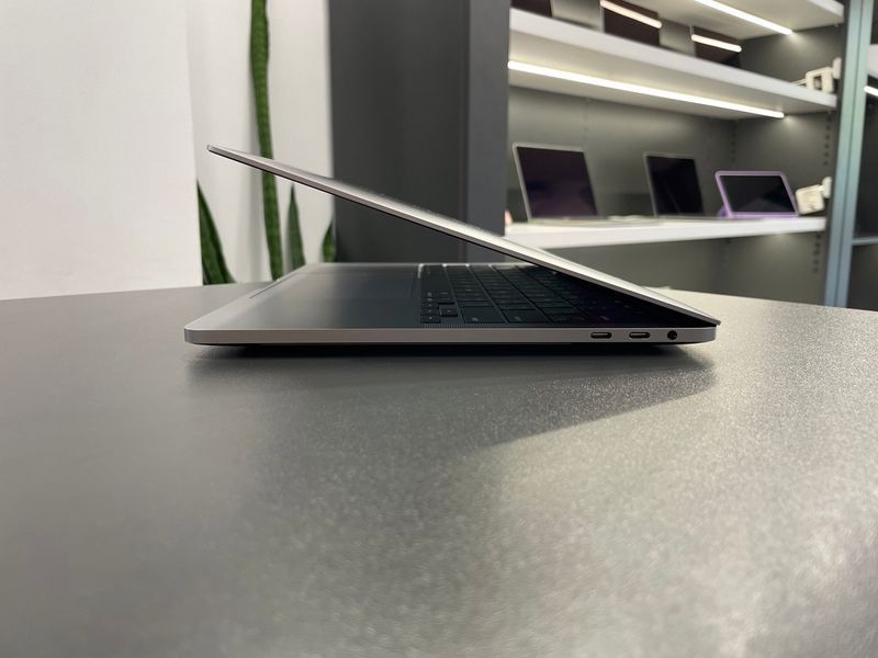 MacBook Pro 13&rsquo;&rsquo; 2020, i5 16 / 512GB (А2251) АКБ 84% 2000000101668 фото
