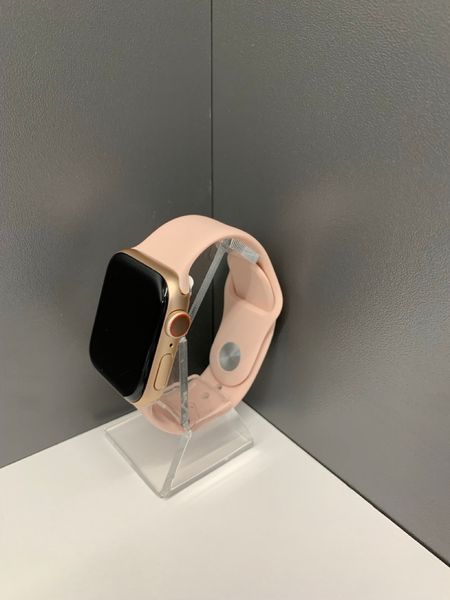 Apple Watch (6 Gen.), 40mm&rsquo;&rsquo;, 2020, GPS+LTE "Rose Gold Aluminum Case" АКБ 90% 2000000076232 фото
