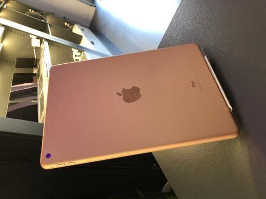 іPad 8Gen 10.2'', 2020, 32GB, Wi-Fi, (А2270), АКБ 100% 