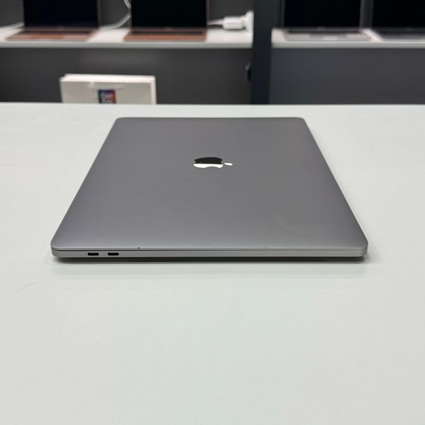 MacBook Pro 15&rsquo;&rsquo; 2018, i7 16 / 256GB + 4GB (A1990), АКБ 80% 2000000098647 фото