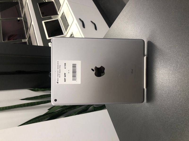iPad 6Gen 9.7&rsquo;&rsquo;, 2018, 32GB, Wi-Fi, (А1893), АКБ 95% "Space Gray" 2000000099521 фото