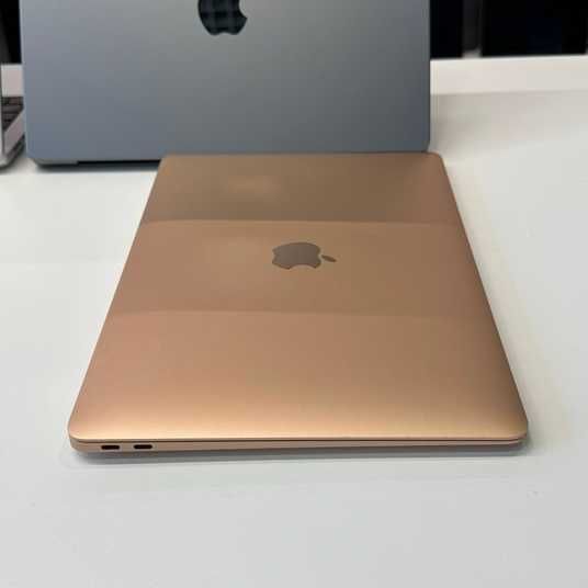 MacBook Air 13'' 2020, М1 8 / 256GB (A2337) АКБ 88% - купить в