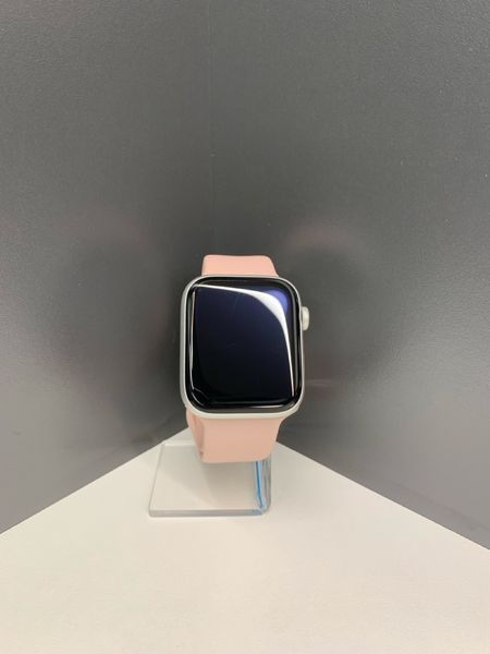 Apple Watch SE (2 Gen.),44mm&rsquo;&rsquo;, 2022, GPS, "Starlight Case" АКБ 90-100% 2000000082066 фото