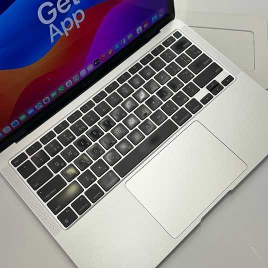 MacBook Air 13'' 2020, М1 8 / 256GB (A2337), АКБ 83% - купити в