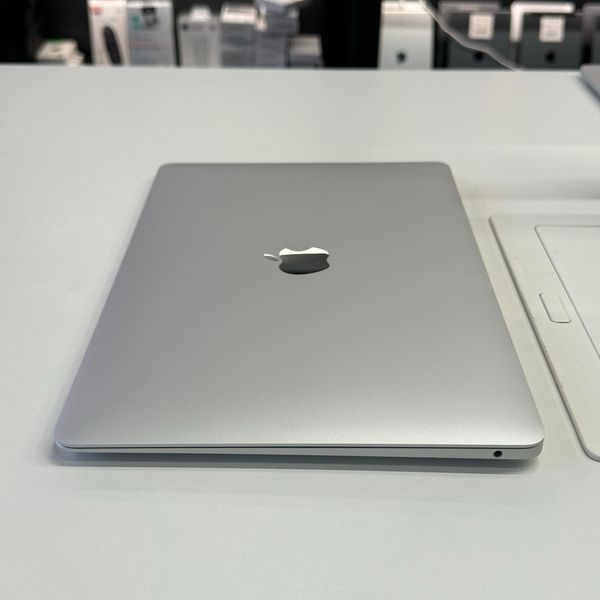 MacBook Air 13&rsquo;&rsquo; 2020, М1 8 / 256GB (A2337), АКБ 83% 2000000115054 фото