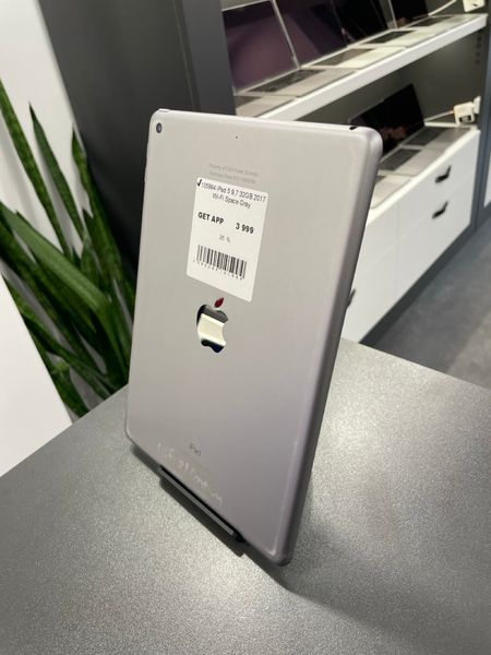 iPad 5Gen 9.7&rsquo;&rsquo;, 2017, 32GB, WI-FI, (А1822), АКБ 95% "Space Gray" 2000000105994 фото