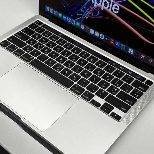 MacBook Pro 13'' 2022, M2 24 / 1ТВ (А2338) АКБ 96% - купить в