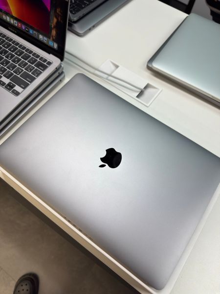 MacBook Air 13&rsquo;&rsquo; 2020, і5 8 / 512GB (A2179) АКБ 87% 2000000118819 фото