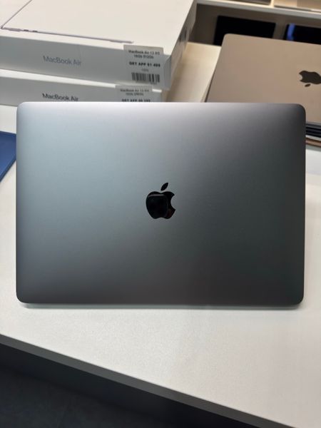 MacBook Pro 13&rsquo;&rsquo; 2019, i5 16 / 512GB (A1989), АКБ 85% 2000000118192 фото