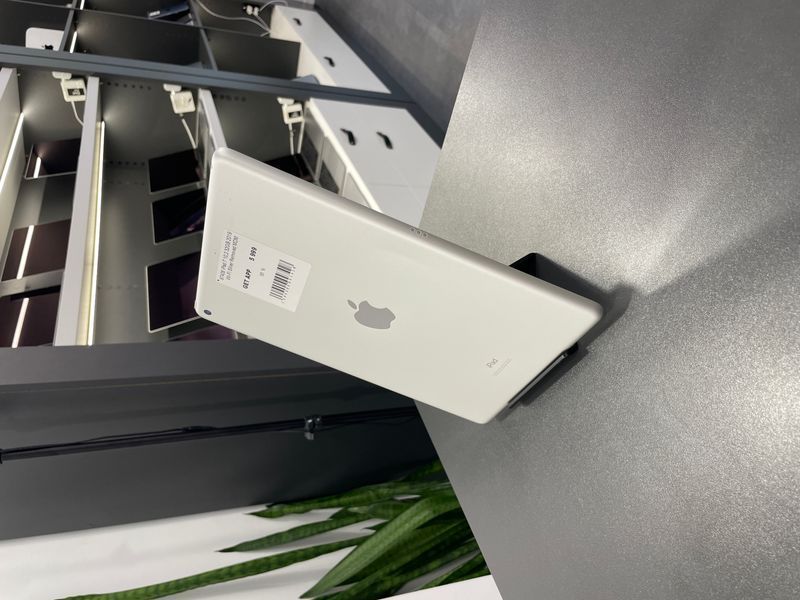 iPad 7Gen 10.2&rsquo;&rsquo;, 2019, 32GB, WI-FI, (A2200), АКБ 85% "Silver" Removed MDM 2000000097428 фото