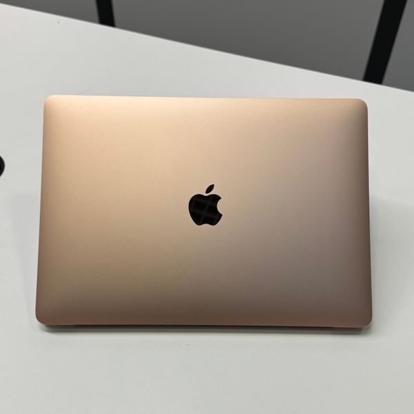MacBook Air 13&rsquo;&rsquo; 2020, i3 8 / 256GB (A2179) АКБ 80% 2000000105383 фото