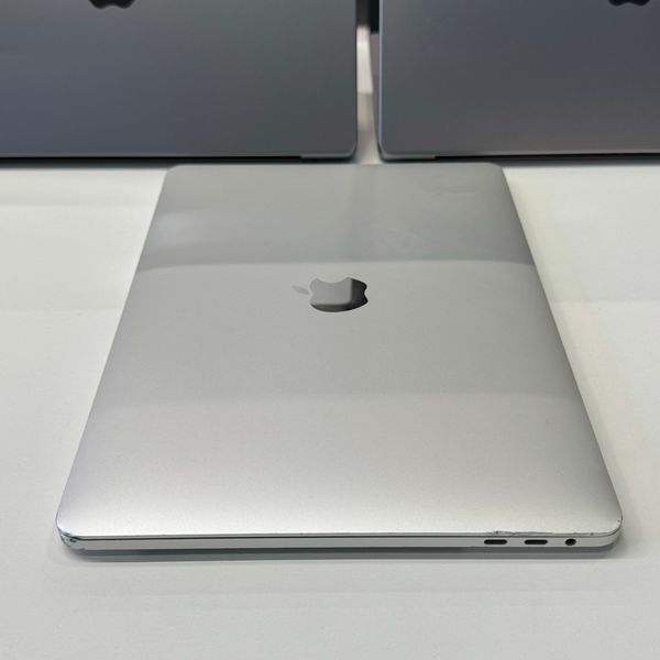 MacBook Pro 13&rsquo;&rsquo; 2019, i7 16 / 512GB (А1989), АКБ 99% 2000000085616 фото