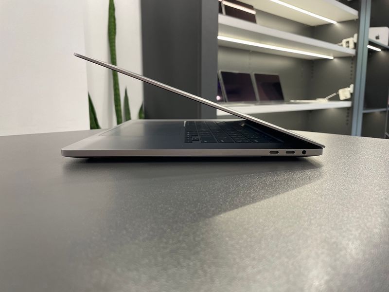 MacBook Pro 16&rsquo;&rsquo; 2019, i7 16 / 512GB + 4GB (A2141), АКБ 100% 2000000101651 фото