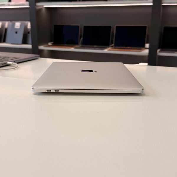 MacBook Pro 13&rsquo;&rsquo; 2020, i5 16 / 1TB (А2251) АКБ 100% 2000000105116 фото