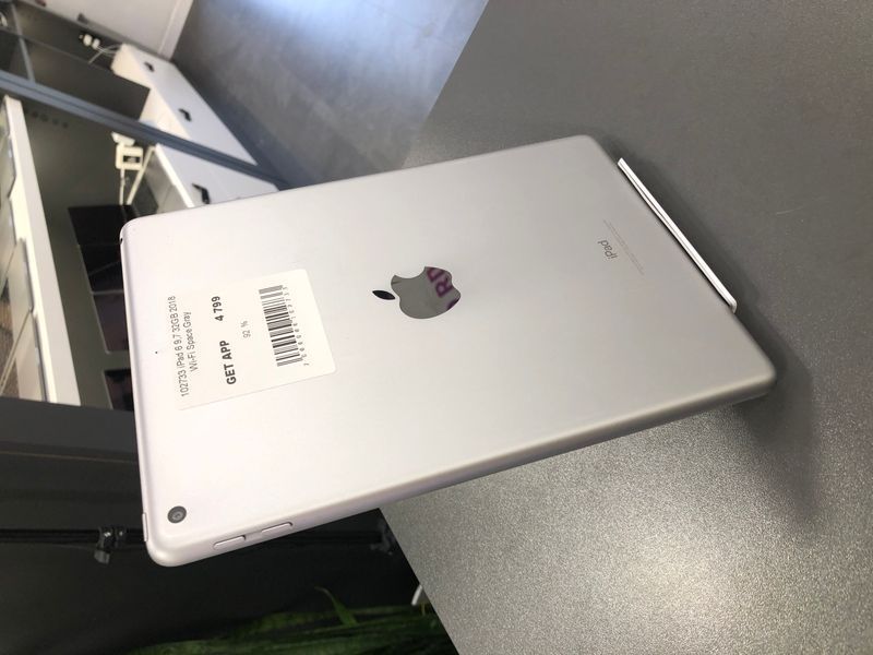 iPad 6Gen 9.7&rsquo;&rsquo;, 2018, 32GB, WI-FI, (A1954), АКБ 92% "Space Gray" 2000000102733 фото