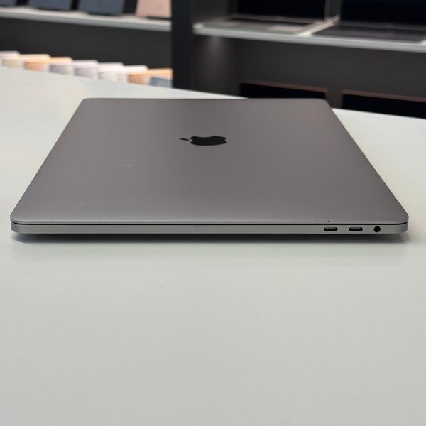 MacBook Pro 15&rsquo;&rsquo; 2018, i7 16 / 256GB + 4GB (A1990), АКБ 86% 2000000061924 фото