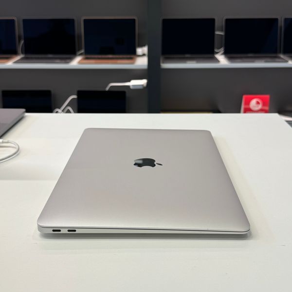 MacBook Air 13&rsquo;&rsquo; 2020, М1 8 / 256GB (A2337) АКБ 82% 2000000105369 фото