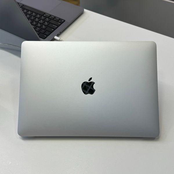 MacBook Air 13&rsquo;&rsquo; 2020, М1 8 / 256GB (A2337) АКБ 82% 2000000105369 фото