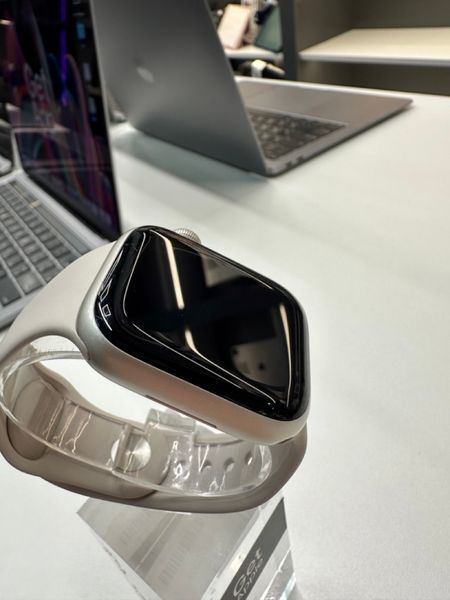 Apple Watch (7 Gen.), 41mm&rsquo;&rsquo;, 2021, GPS "Starlight Aluminum Case" АКБ 90-100% 2000000076348 фото