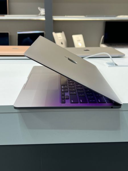 MacBook Pro 13&rsquo;&rsquo; 2022, M2 8 / 256GВ (А2338) АКБ 96% 2000000092379 фото