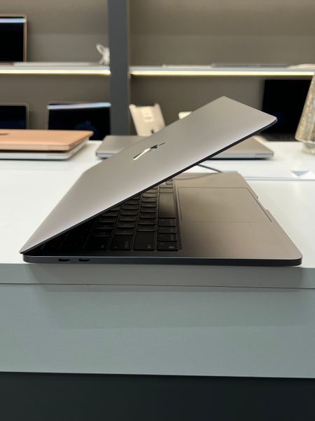 MacBook Pro 13&rsquo;&rsquo; 2022, M2 8 / 256GВ (А2338) АКБ 96% 2000000092379 фото