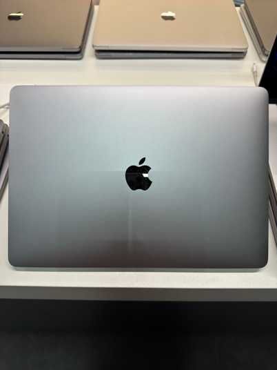 MacBook本体 MacBook Pro 2017 A1708 i5 8GB SSD128GB MacBook Pro 13'' 2017, i5 8 / 128GB (A1708), АКБ 87% - купить в
