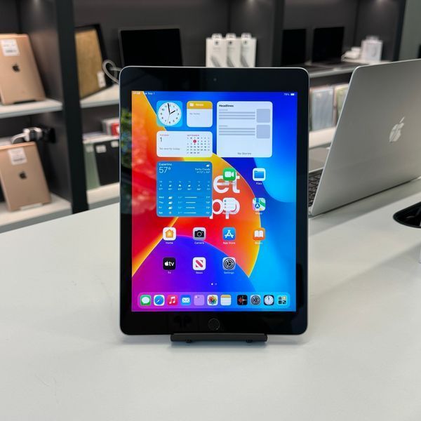 iPad 6Gen 9.7&rsquo;&rsquo;, 2018, 32GB, Wi-Fi, (А1893), АКБ 92% "Space Gray" 2000000104102 фото