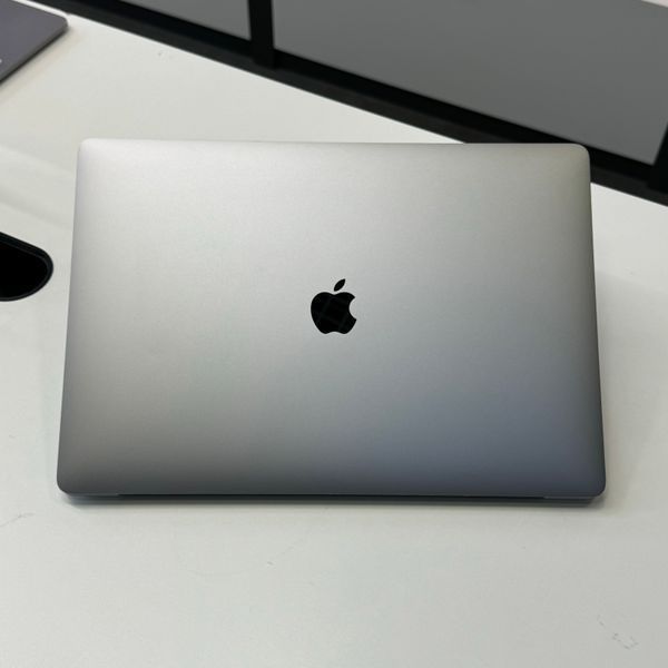MacBook Pro 16&rsquo;&rsquo; 2019, i7 16 / 512GB + 4GB (A2141), АКБ 82% 2000000098753 фото