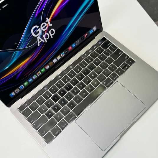 MacBook Pro 13'' 2018, i5 16 / 256GB (A1989), АКБ 77% - купить в