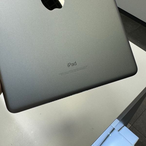 іPad 6Gen 9.7&rsquo;&rsquo;, 2018, 32GB, Wi-Fi, (А1893), АКБ 100% "Space Gray" 2000000110745 фото
