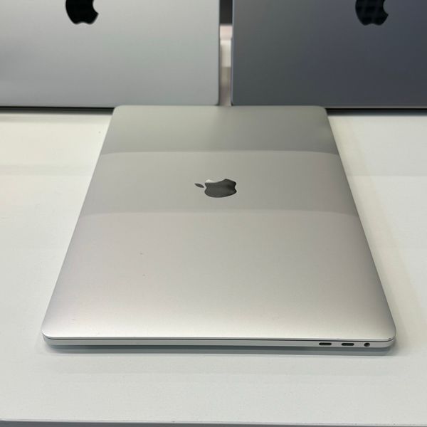 MacBook Pro 15&rsquo;&rsquo; 2018, i7 16 / 512GB + 4GB (A1990), АКБ 100% 2000000110301 фото