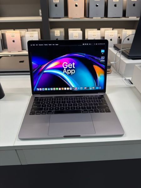 MacBook Pro 13&rsquo;&rsquo; 2018, i5 8 / 256GB (A1989), АКБ 76% No Touch ID!  2000000090917 фото