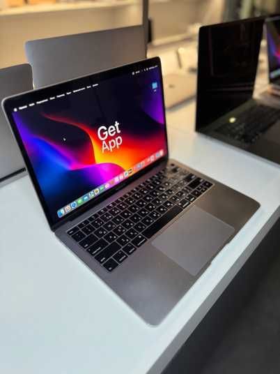 MacBook Air 13'' 2018, i5 8 / 256GB (A1932) АКБ 80% - купить в
