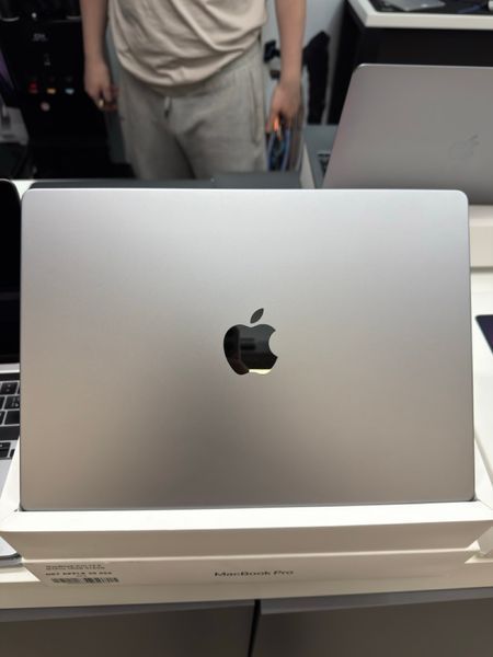 MacBook Pro 14&rsquo;&rsquo; 2021, M1 Pro 16GB / 8CPU - 14GPU / 512GB (А2442) АКБ 82% 2000000109824 фото