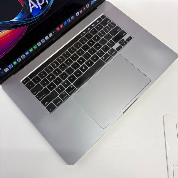 MacBook Pro 16&rsquo;&rsquo; 2019, i7 32 / 512GB + 4GB (A2141), АКБ 85% 2000000095844 фото