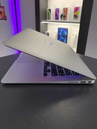 美品 MacBook Air 2014 A1466 i7/8GB/128GB MacBook Air 13'' 2014, i7 8 / 128GB (A1466) АКБ 82% - купити в