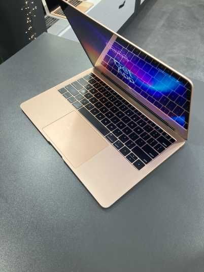MacBook Air 13'' 2019, i5 8 / 128GB (A1932) АКБ 89% - купити в