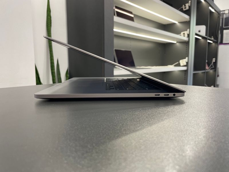 MacBook Pro 16&rsquo;&rsquo; 2019, i7 16 / 512GB + 4GB (A2141), АКБ 84% 2000000101699 фото