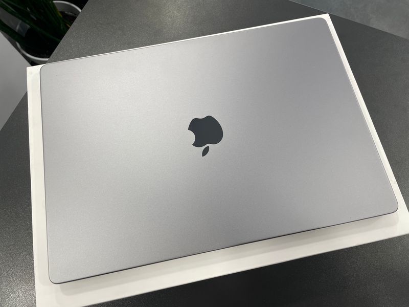 MacBook Pro 16&rsquo;&rsquo; 2021, M1 Pro 16GB / 10CPU - 16GPU / 512GB (А2485) АКБ 84% 2000000109206 фото