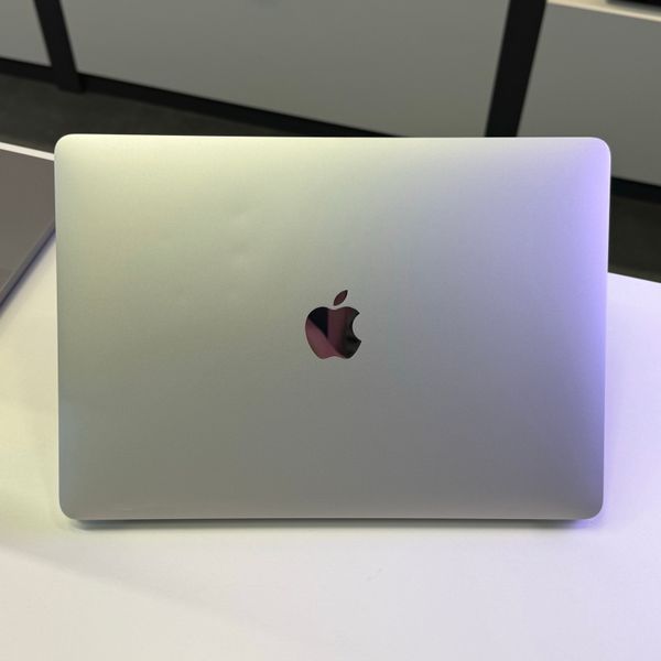 MacBook Air 13&rsquo;&rsquo; 2020, i3 8 / 256GB (A2179) АКБ 100% 2000000096001 фото