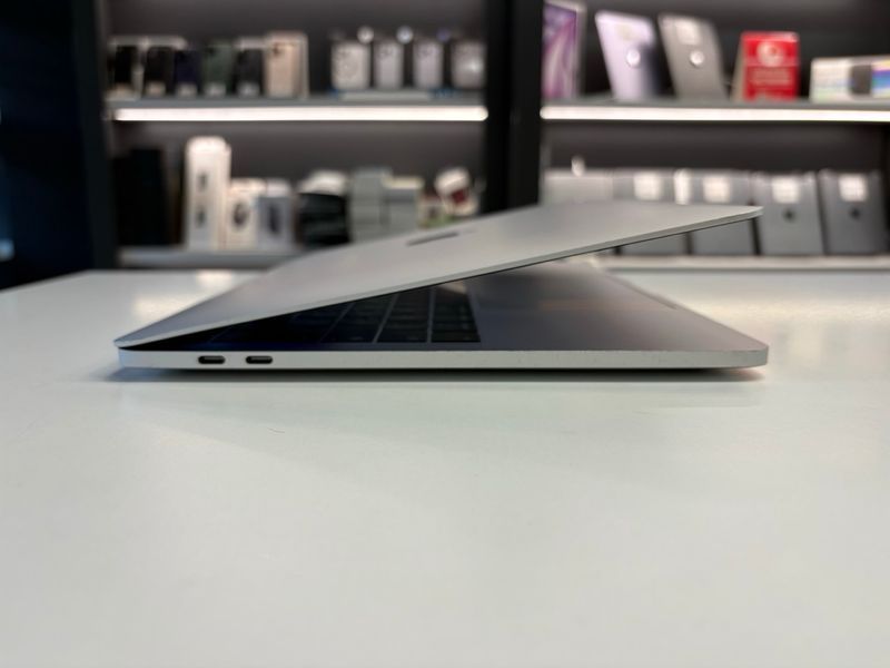MacBook Pro 13&rsquo;&rsquo; 2019, i5 8 / 256GB (А1989), АКБ 100% 2000000114187 фото
