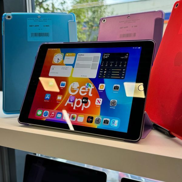 iPad 6Gen 9.7&rsquo;&rsquo;, 2018, 32GB, WI-FI, (A1893), АКБ 89% "Space Gray" + чехол в подарок! 2000000103723 фото