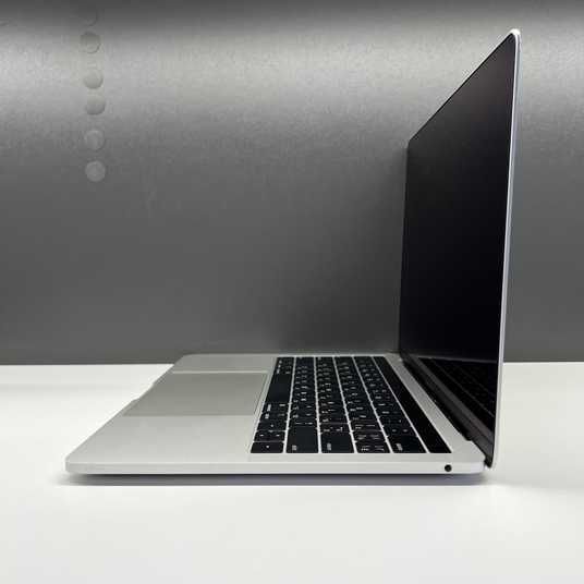 MacBook Pro 13'' 2019, i5 8 / 128GB (A2159), АКБ 82% - купить в
