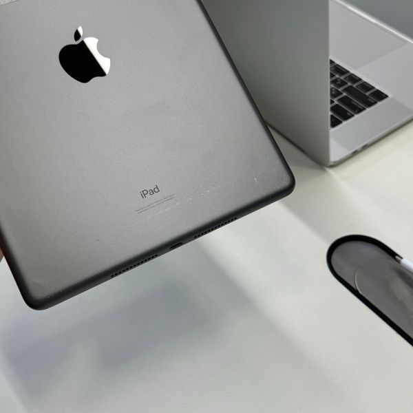 iPad 8Gen 10.2&rsquo;&rsquo;, 2020, 128GB, Wi-Fi, (A2270), АКБ 84% "Space Gray" 2000000096414 фото
