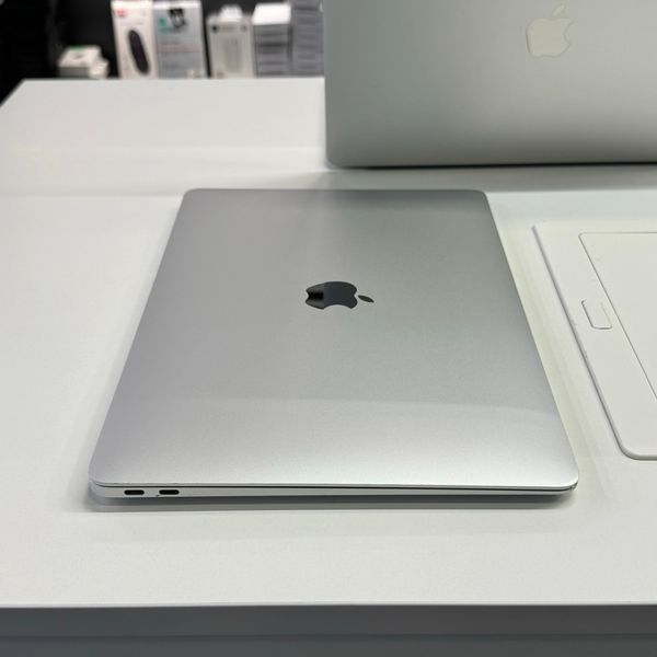 MacBook Air 13&rsquo;&rsquo; 2020, i7 8 / 512GB (A2179) АКБ 80% 2000000115177 фото