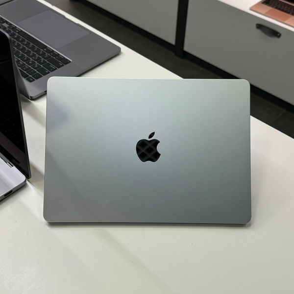 MacBook Air 13&rsquo;&rsquo; 2022, М2 8 / 256GB (A2681) АКБ 83% 2000000104522 фото