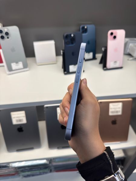 iPhone 17, 2025, 256GB, Mist Blue, АКБ 97% 2000000117300 фото