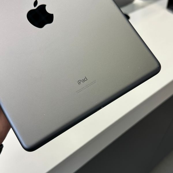 іPad 8Gen 10.2&rsquo;&rsquo;, 2020, 128GB, Wi-Fi, (A2270), АКБ 90% "Space Gray" 2000000096896 фото